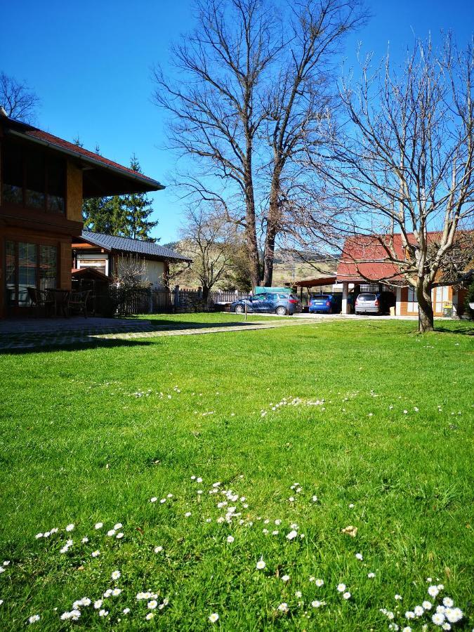 Ferienwohnung Privat Mini 307 Bešeňová Exterior foto